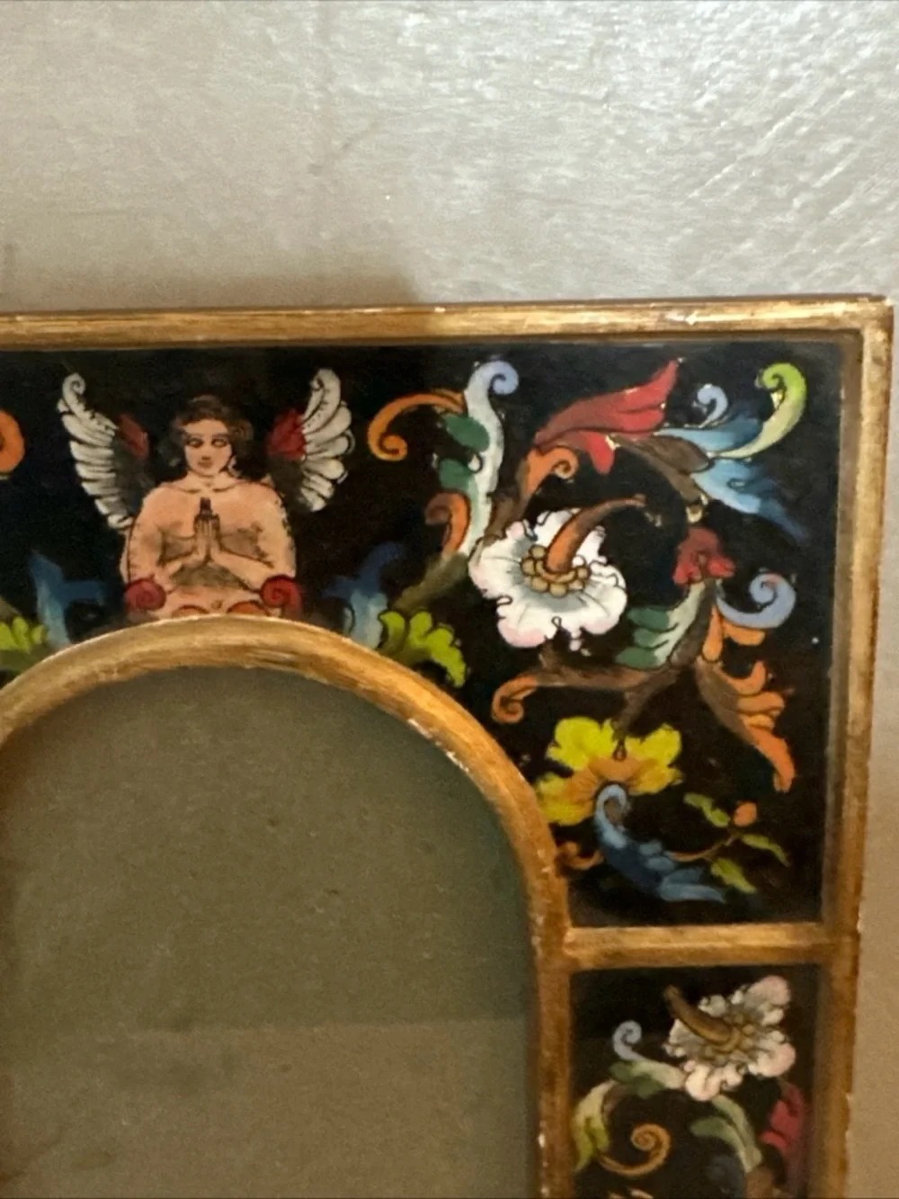 UNIQUE VINTAGE PICTURE FRAME w/Reverse Painting on GLASS 3.5X5 - Picture 4 of 11